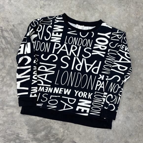 Forever 21 Tops - Forever 21 London Paris New York Black And White Crewneck Small Y2K